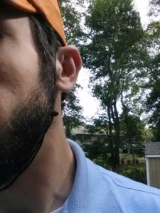 Capsurz, barely noticeable on bearded Alex Russo 