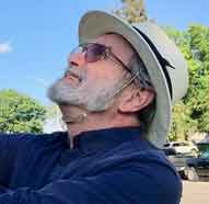 Anton-wide-brimmed-hat-sand-wind-cord-capsurz-testimonial